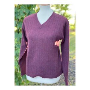 Vintage 1970s Lambswool V Neck Sweater Long Sleeve Retro unisex